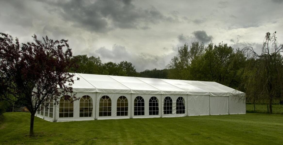 Od czego zależy cena hali namiotowej?