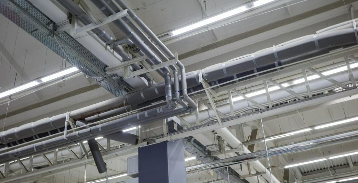 Baks gso jako lider w produkcji profesjonalnych systemów tras kablowych