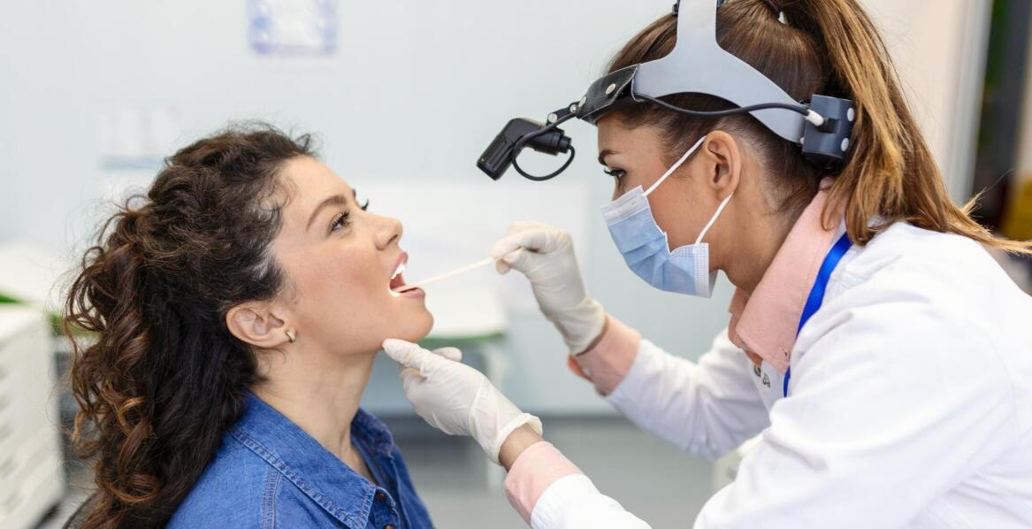 Nawracające infekcje gardła – dlaczego warto konsultować z laryngologiem?