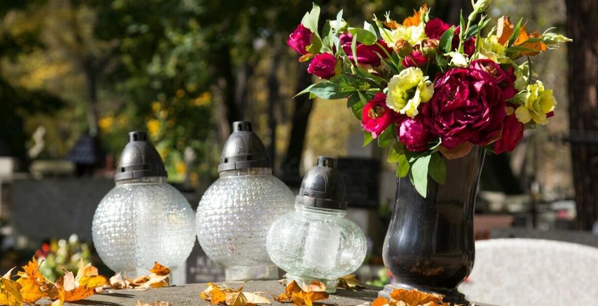 Pomoc w załatwieniu formalności związanych z pochówkiem z kremacją na Woli