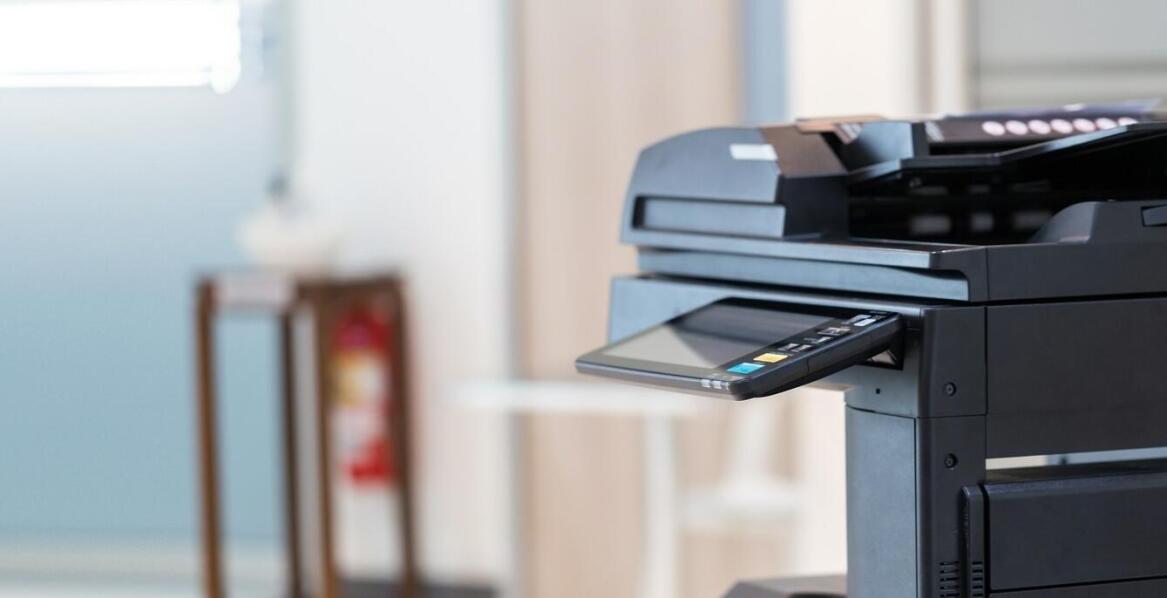 Jakie są kluczowe zalety drukarek poleasingowych w porównaniu do nowych modeli?