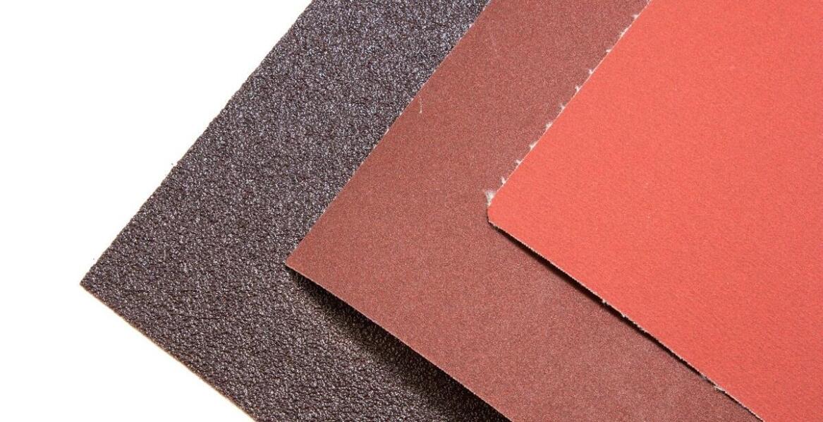 Jakie są zalety stosowania filcu do szlifierki w procesie obróbki materiałów?