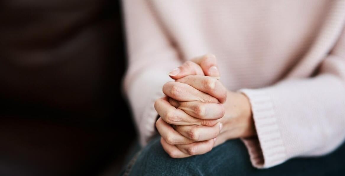 Jak wybrać odpowiednią książeczkę modlitewnik dla dorosłych?