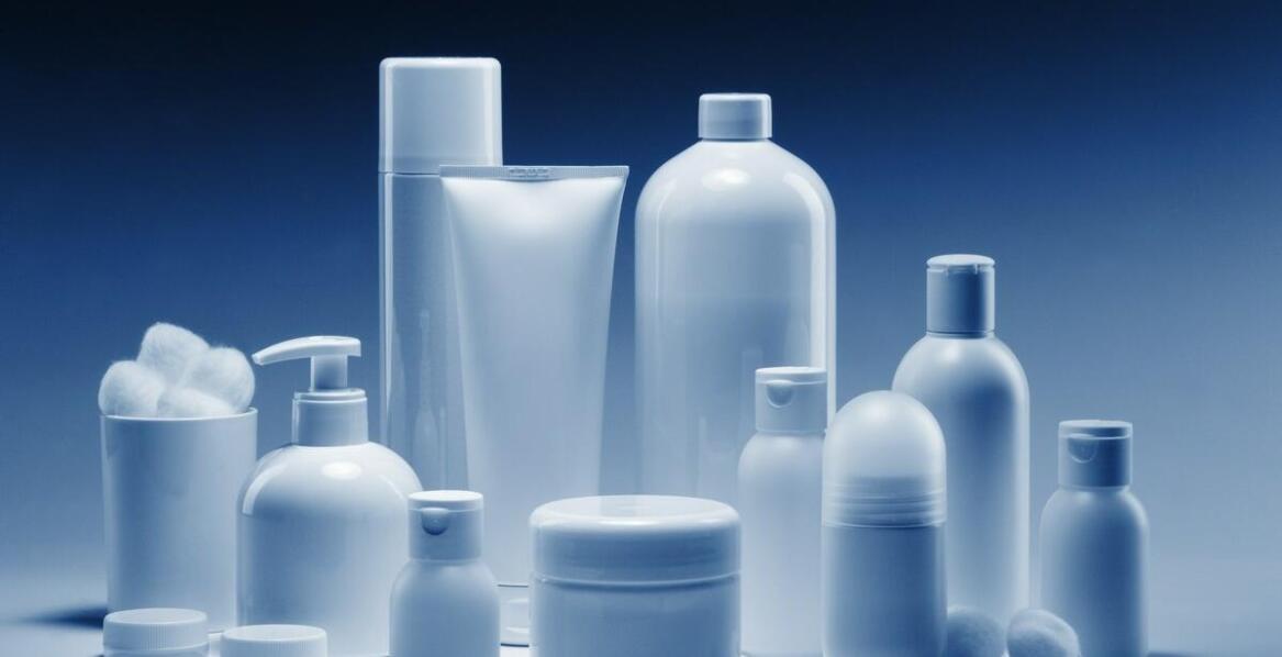 Jakie cechy powinny mieć szklane butelki ozdobne, aby były funkcjonalne?