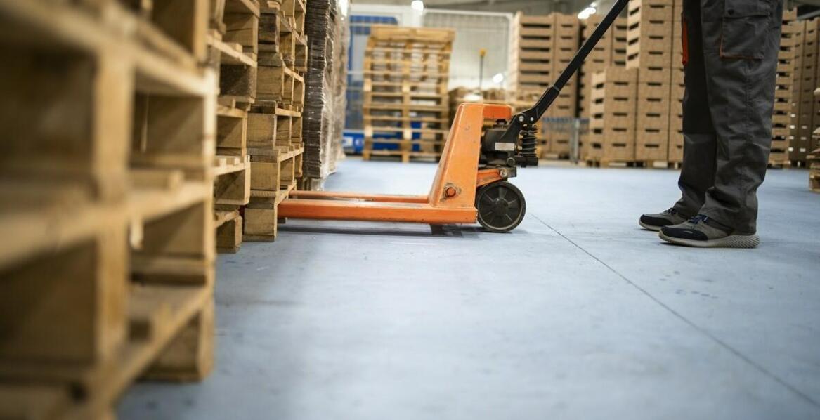 Kurier paletowy – idealne rozwiązanie dla dużych towarów