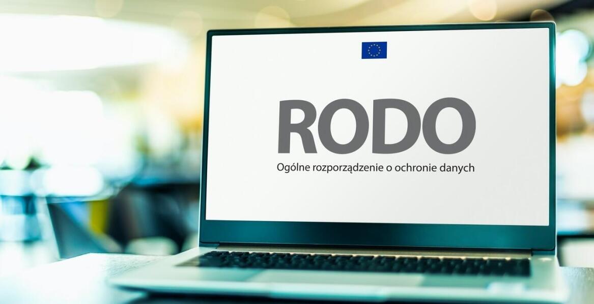 Klauzula informacyjna RODO a bezpieczeństwo danych – co musisz uwzględnić?