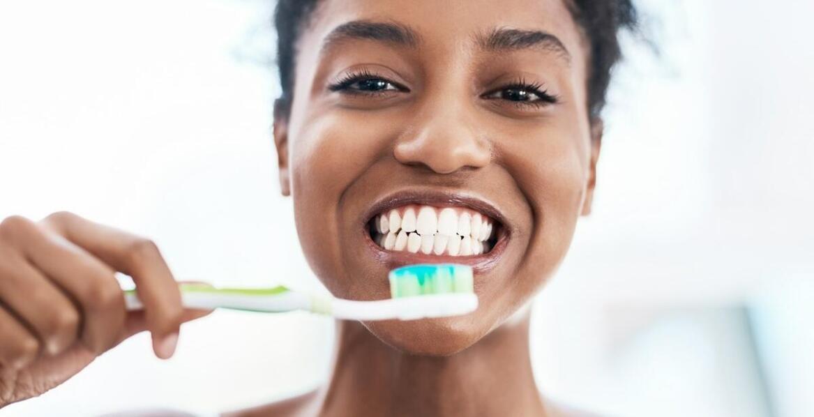 Profilaktyka stomatologiczna – jak dbać o zdrowie jamy ustnej na co dzień?