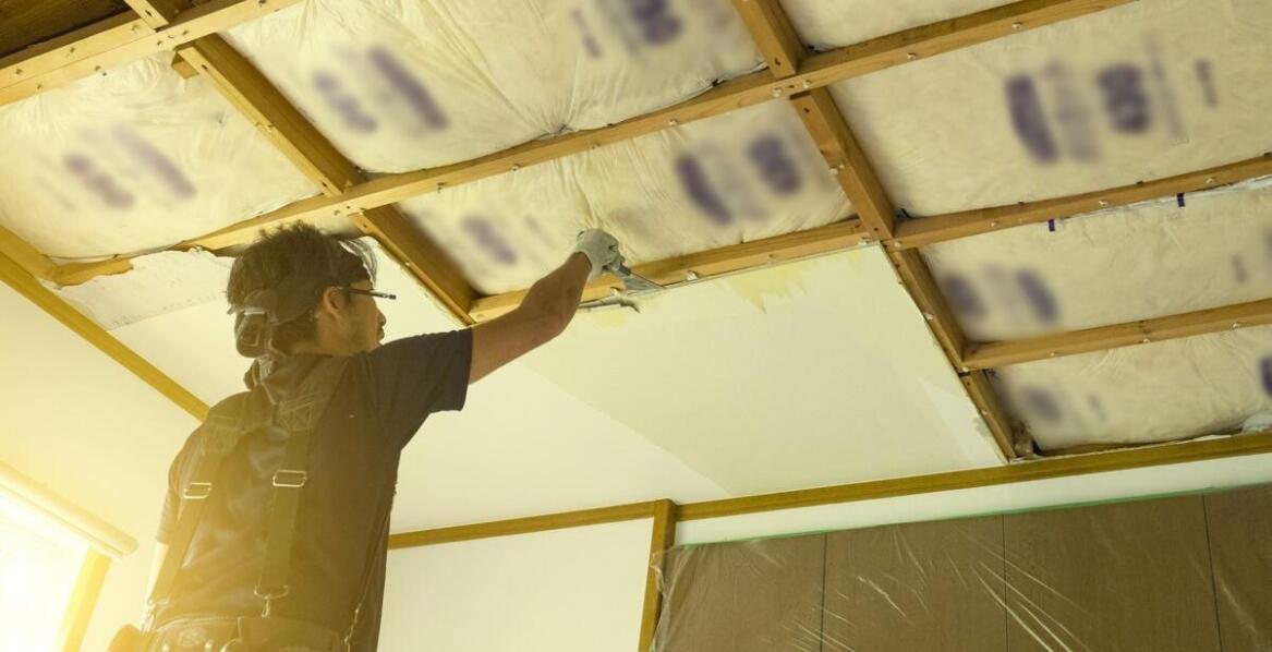 Jak prawidłowo aplikować pianę montażową niskoprężną, aby uzyskać najlepsze rezultaty?