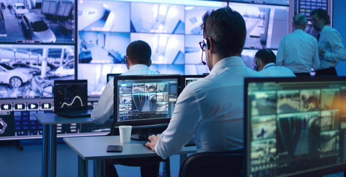 Jakie są kluczowe czynniki wpływające na niezawodność sieci LAN?