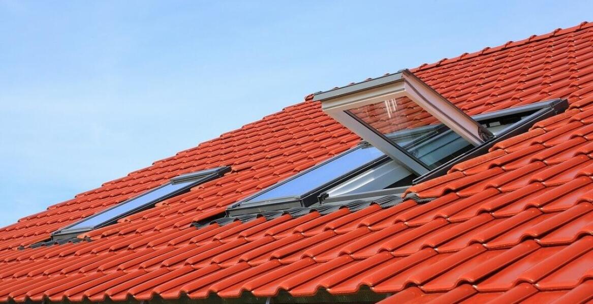 Welche Vorteile bieten moderne Dachfenster? Preise und Funktionen entdecken!