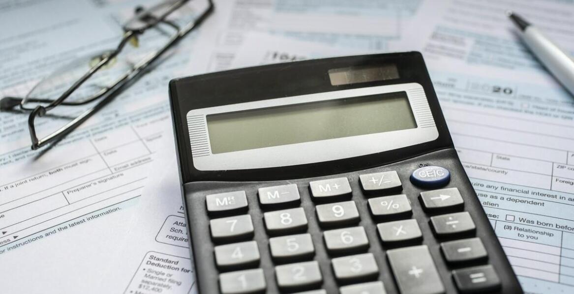 Błędy w rozliczeniach podatkowych. Kiedy może być potrzebna pomoc prawnika?