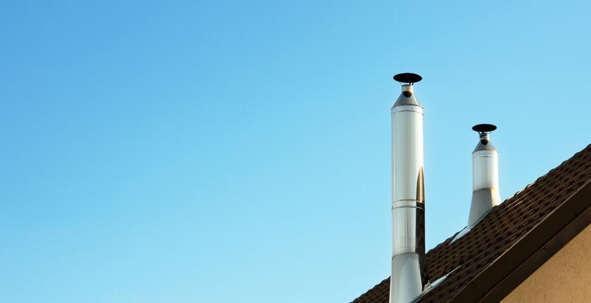 Jak wygląda proces budowy nowego komina z pomocą kominiarza w Wyszkowie?