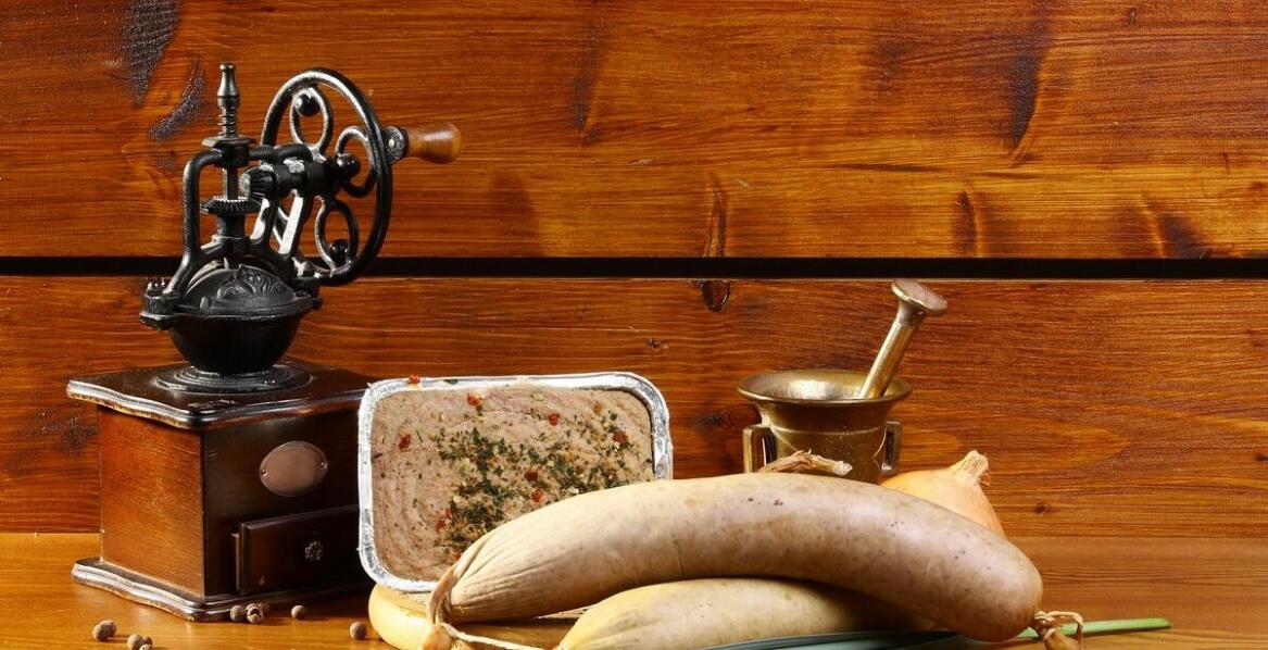 Zakłady przetwórstwa mięsnego w Starogardzie Gdańskim: co wyróżnia naszą ofertę na tle konkurencji?