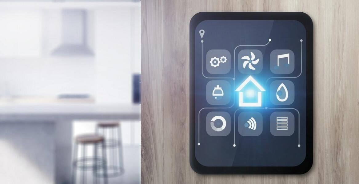 Jakie korzyści przynosi stosowanie zaawansowanych algorytmów w sterowniku?