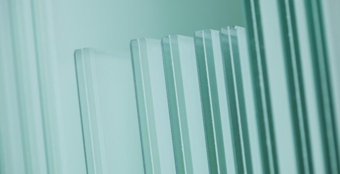 Wymiarki a bezpieczeństwo produktów – rola huty szkła w zapewnieniu jakości