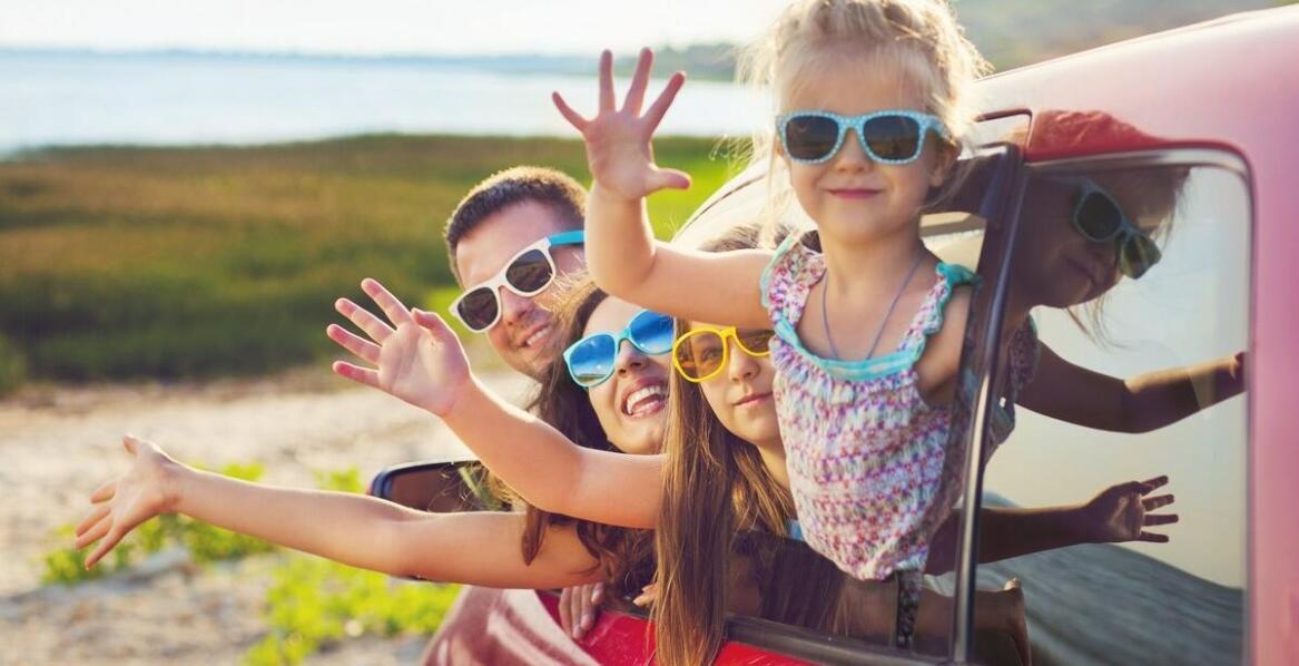 Wspólne chwile na safari: jak tworzyć niezapomniane wspomnienia z rodzinnym wyjazdem?