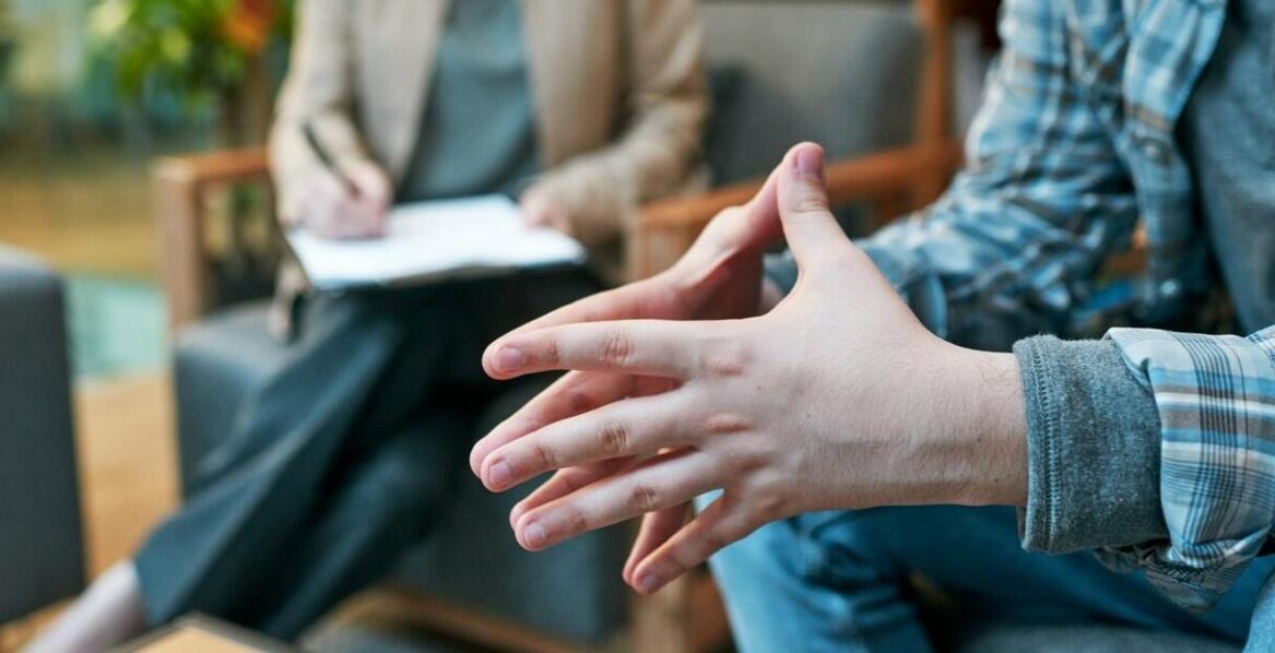 Jak radzić sobie ze stresem w codziennym życiu dzięki wsparciu psychologicznemu?