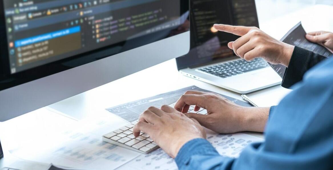 Jak efektywnie korzystać z dokumentacji SQL Server Data Tools podczas nauki?