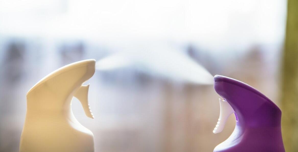 Zastosowanie myjek przechodnich w szpitalach – kluczowe aspekty higieniczne