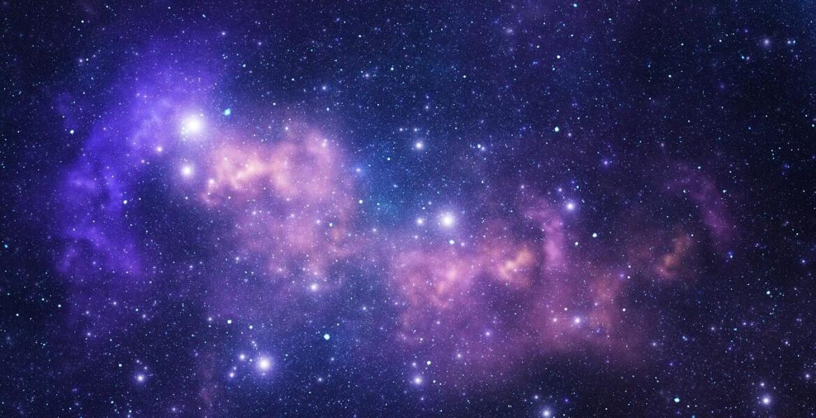 Jak interaktywne zwiedzanie planetarium w Toruniu angażuje uczestników?