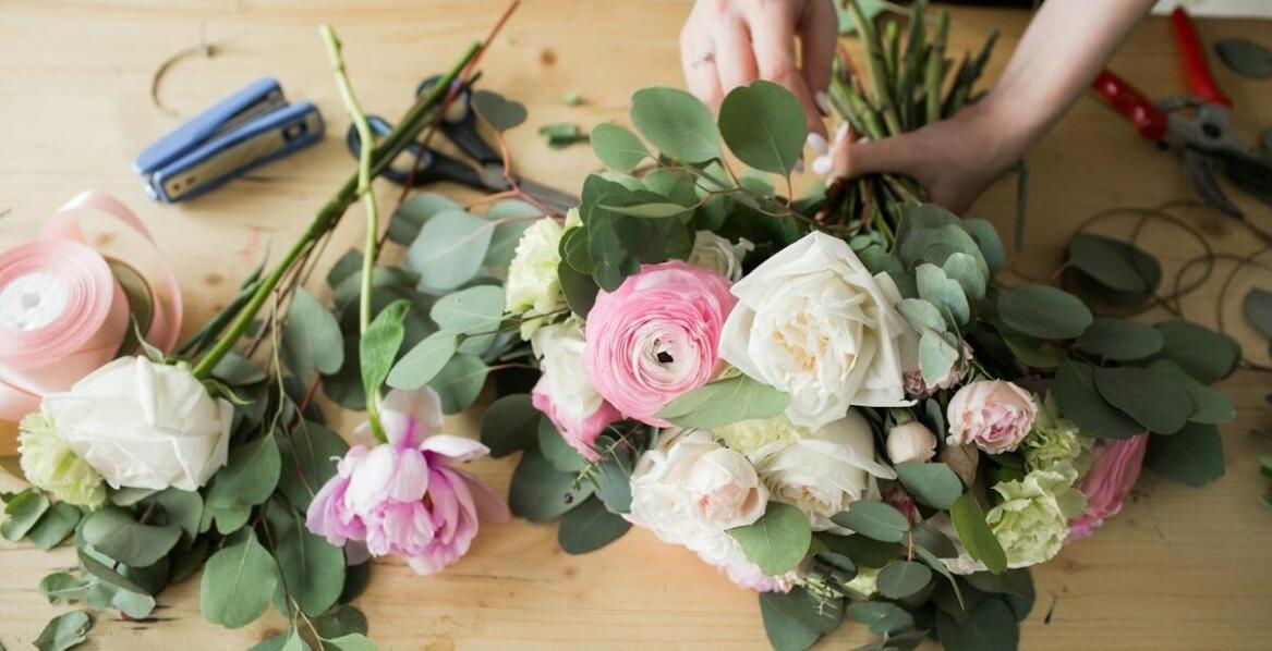 Inspiracje na unikalne aranżacje lasów w słoiku na różne okazje
