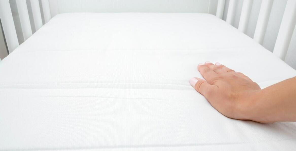 Przewodnik po najpopularniejszych modelach materacy dziecięcych – co wybrać?