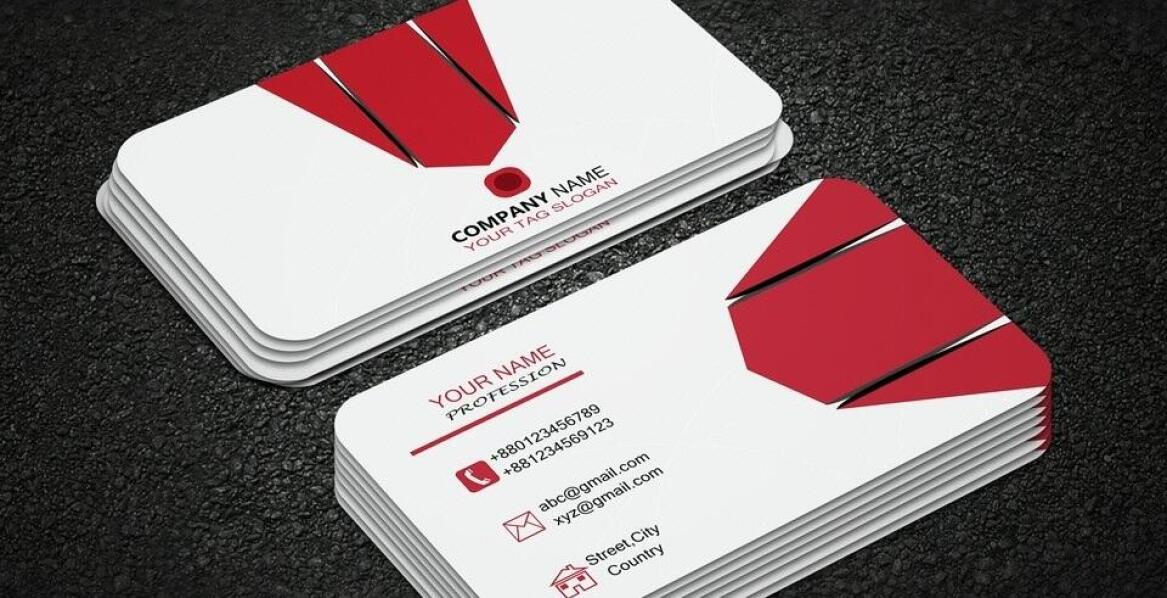 Wizytówki jako część strategii marketingowej – co warto wiedzieć?