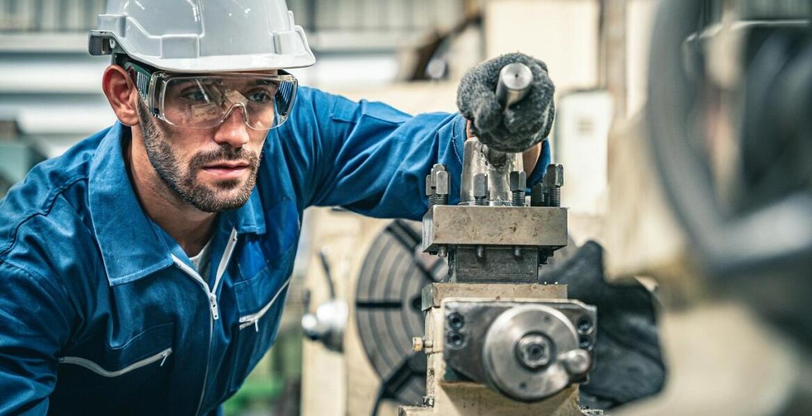 Jakie są zalety serwisowania pomp próżniowych?