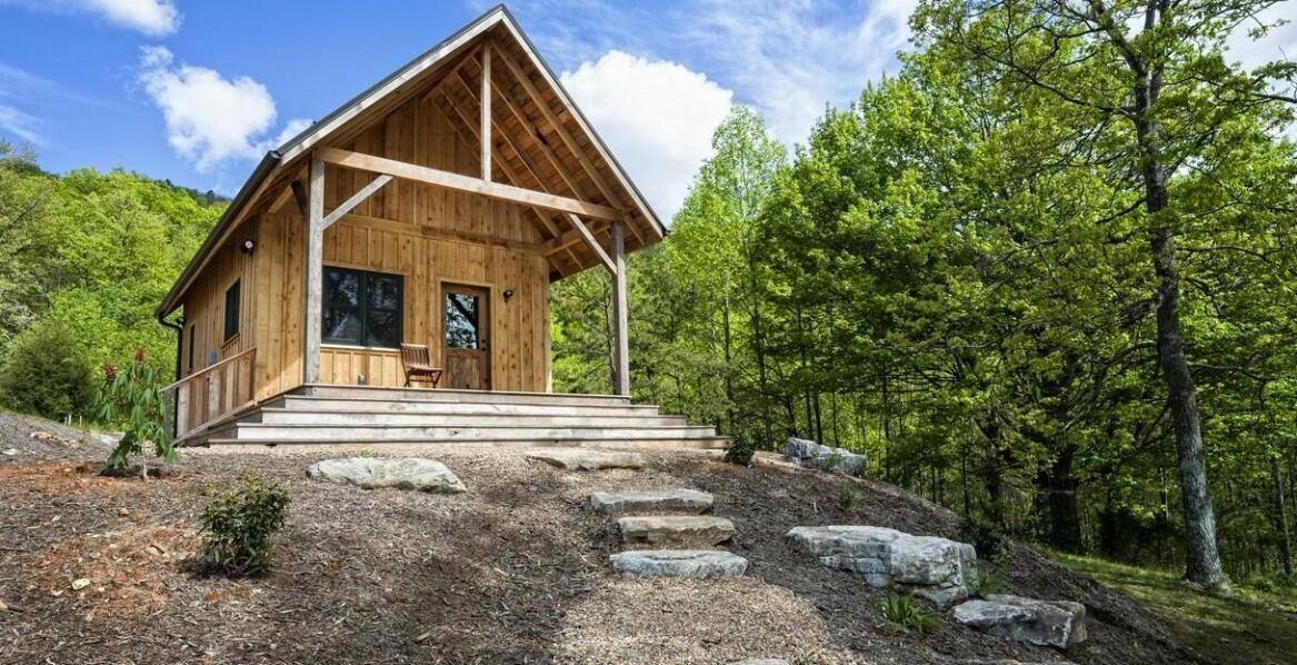 Wynajem domku w Górach Sowich – idealne miejsce na organizację wydarzeń rodzinnych i integracyjnych