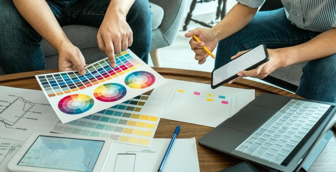 Jakie są zalety korzystania z drukarni online?