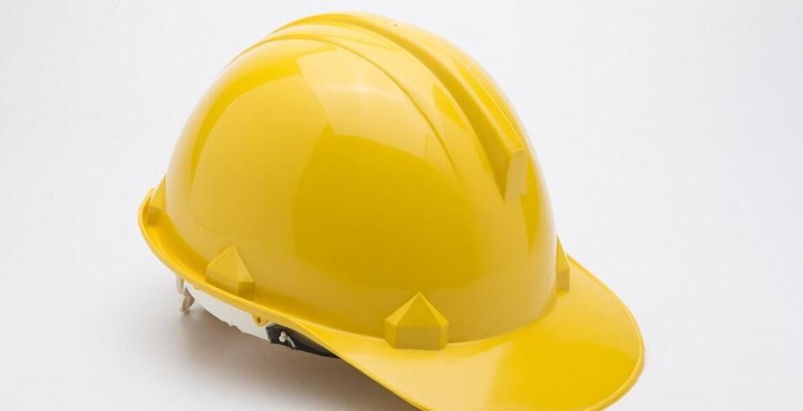 Jak dobrać odpowiedni kask ochronny?