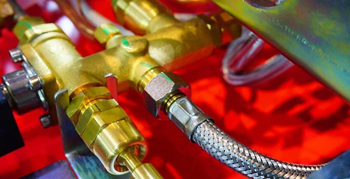 Dlaczego warto zainwestować w instalację LPG? Analiza korzyści finansowych