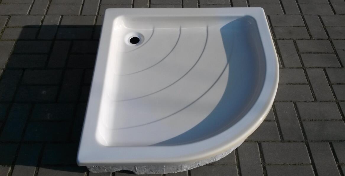 Jak dbać o brodzik z laminatu?