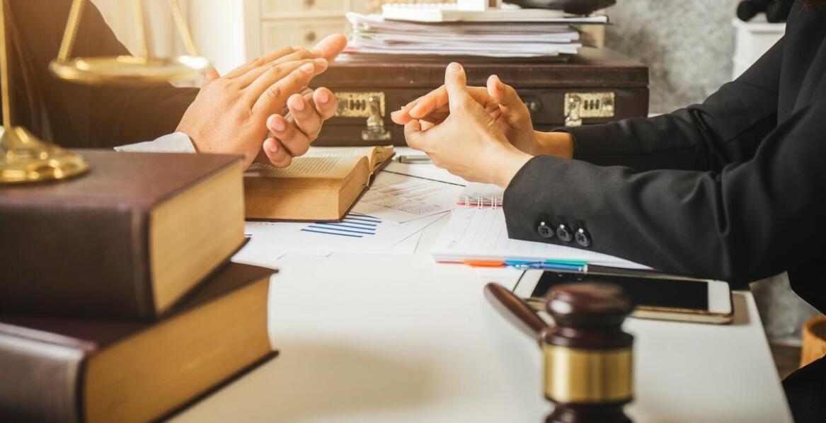 Jak dobry adwokat może pomóc w sprawach rozwodowych?