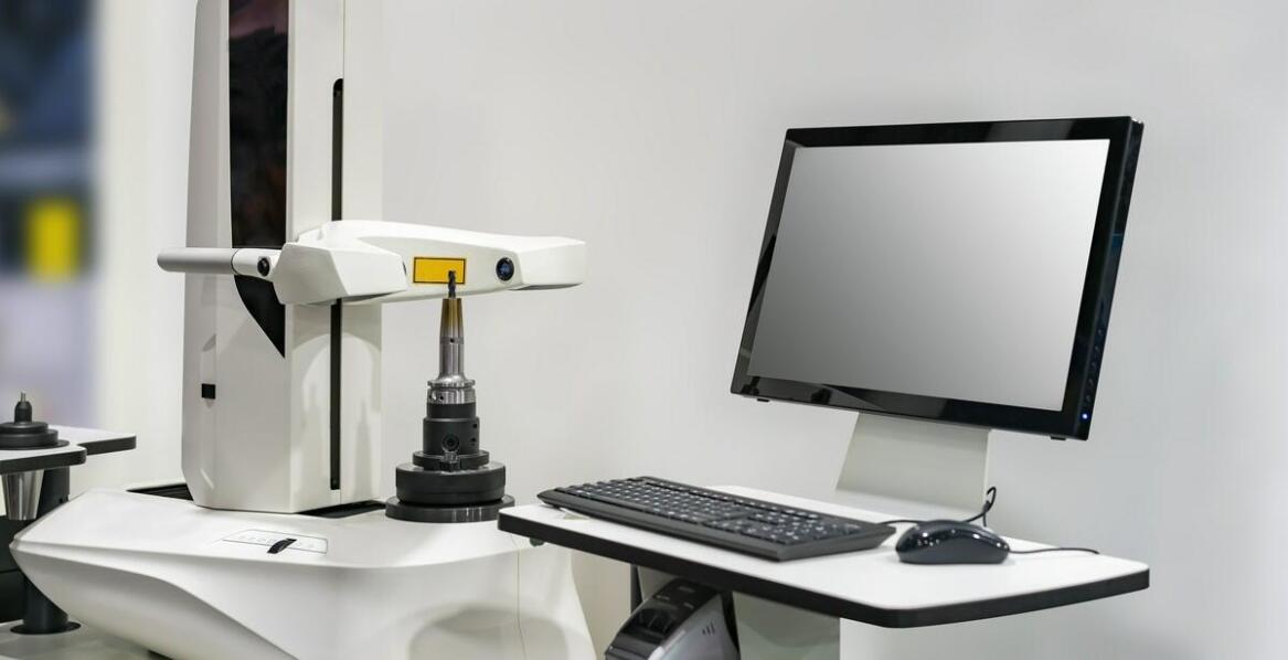 Kluczowe etapy procesu projektowania form wtryskowych z wykorzystaniem nowoczesnych programów