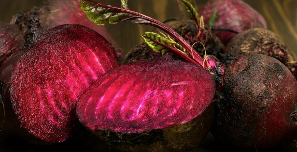 Burak obrany w diecie sportowców – dlaczego warto go stosować?