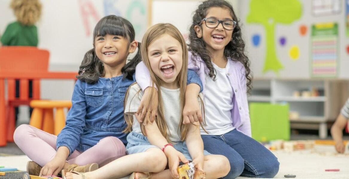 Jakie zalety ma zestaw lekarski dla dzieci w porównaniu do innych zabawek?