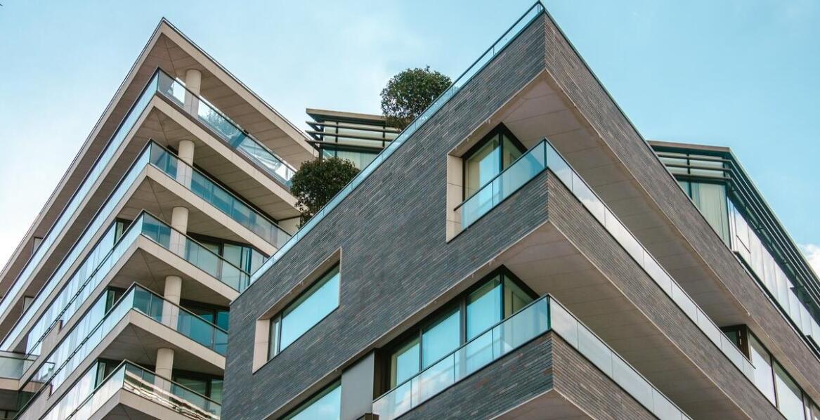 Dlaczego warto zwrócić uwagę na lokalizację mieszkań deweloperskich w Rumi?