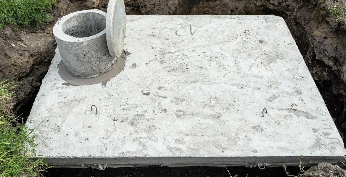 Jak dobrać odpowiednią pojemność szamba betonowego do potrzeb gospodarstwa?