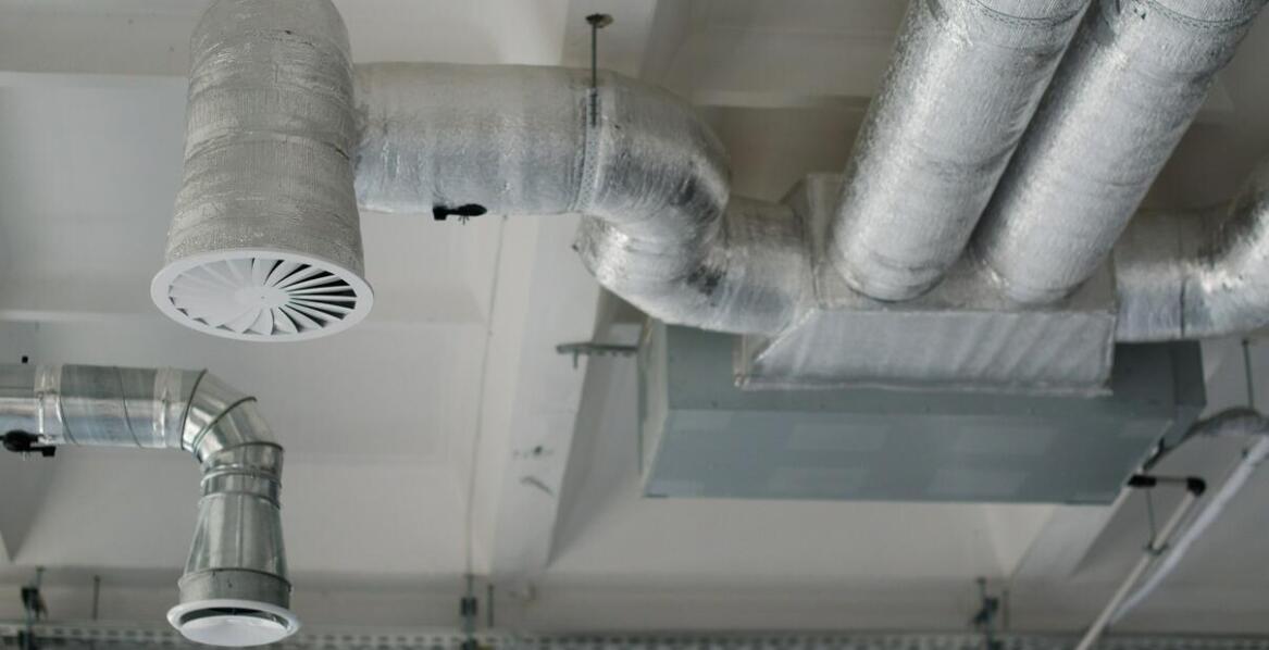 Wpływ przewodów wentylacyjnych izolowanych na efektywność systemów grzewczych