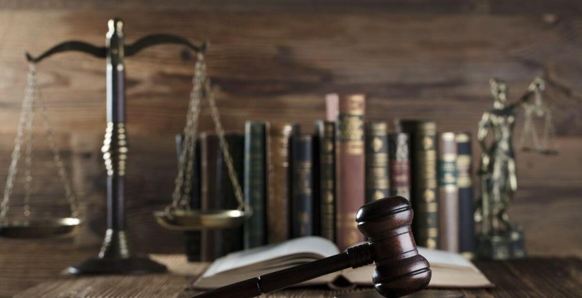 Jak ocenić wartość swoich książek przed sprzedażą w antykwariacie?