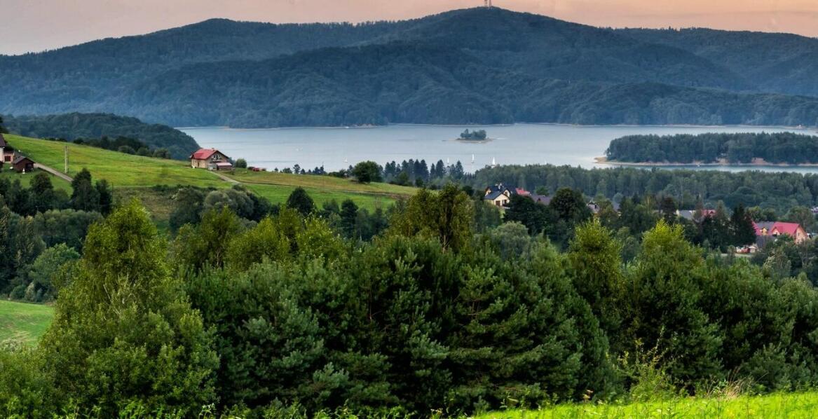 Dlaczego warto wybrać hotel na Kaszubach na romantyczny weekend?