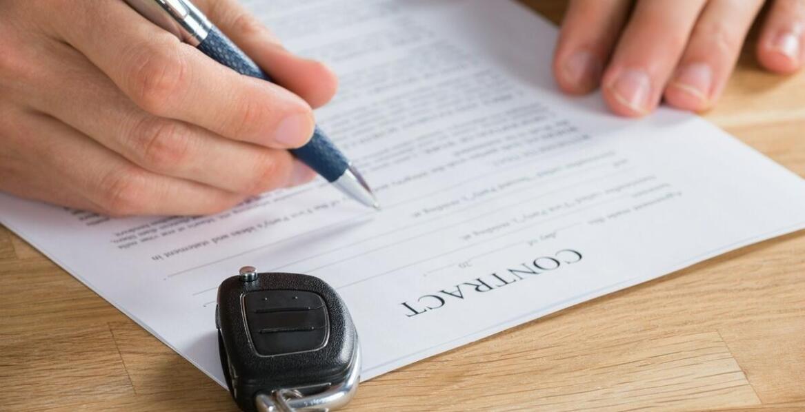 Skup aut w Inowrocławiu: jakie dokumenty są niezbędne do sprzedaży pojazdu?