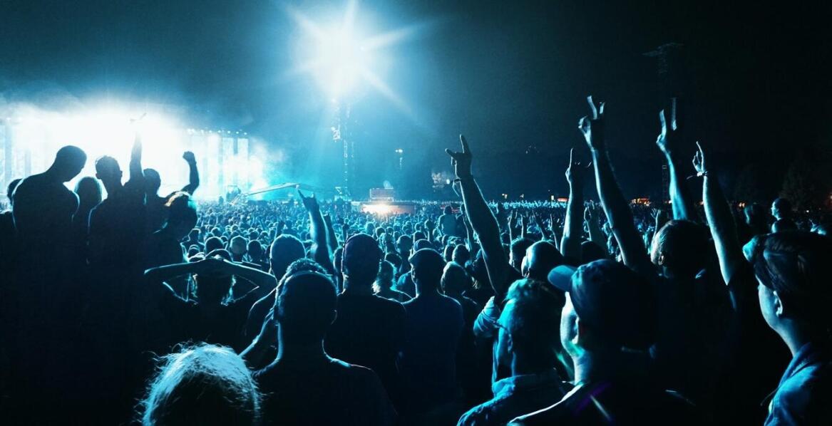 Maszty pneumatyczne a ich mobilność – idealne rozwiązanie dla firm