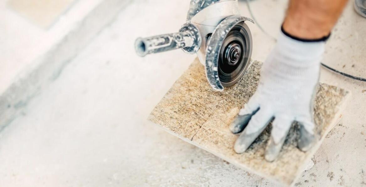 Tarcza do granitu 230 mm – kluczowe informacje dla początkujących kamieniarzy