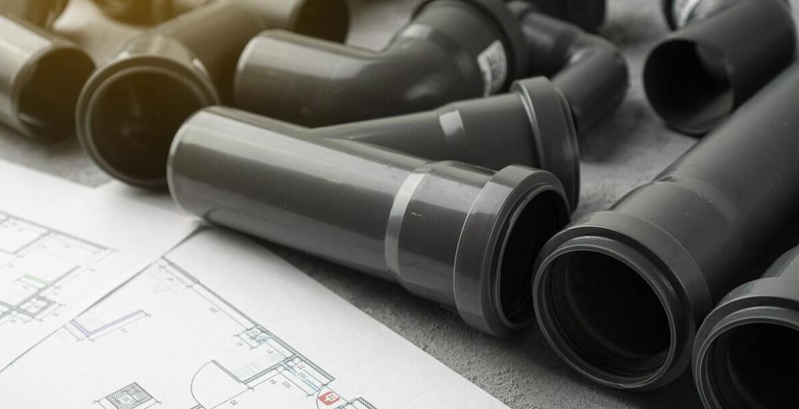 Zastosowanie kostek do silikonu tytan w instalacjach sanitarnych – co musisz wiedzieć?