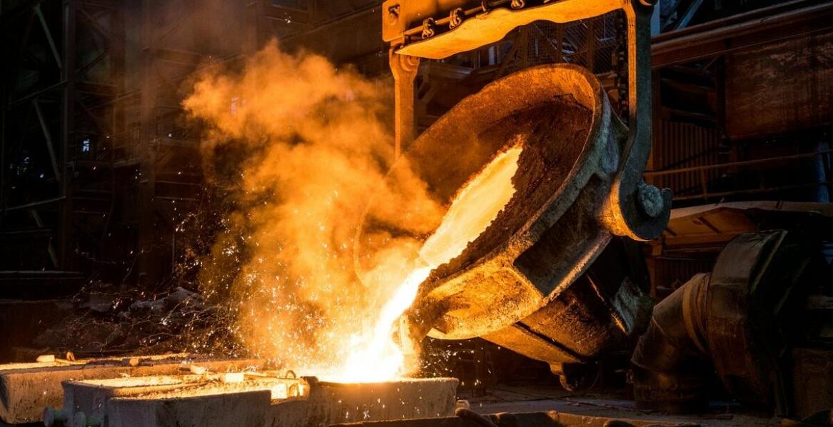 Przegląd gatunków stali dostępnych w Małopolskich zakładach hutniczych