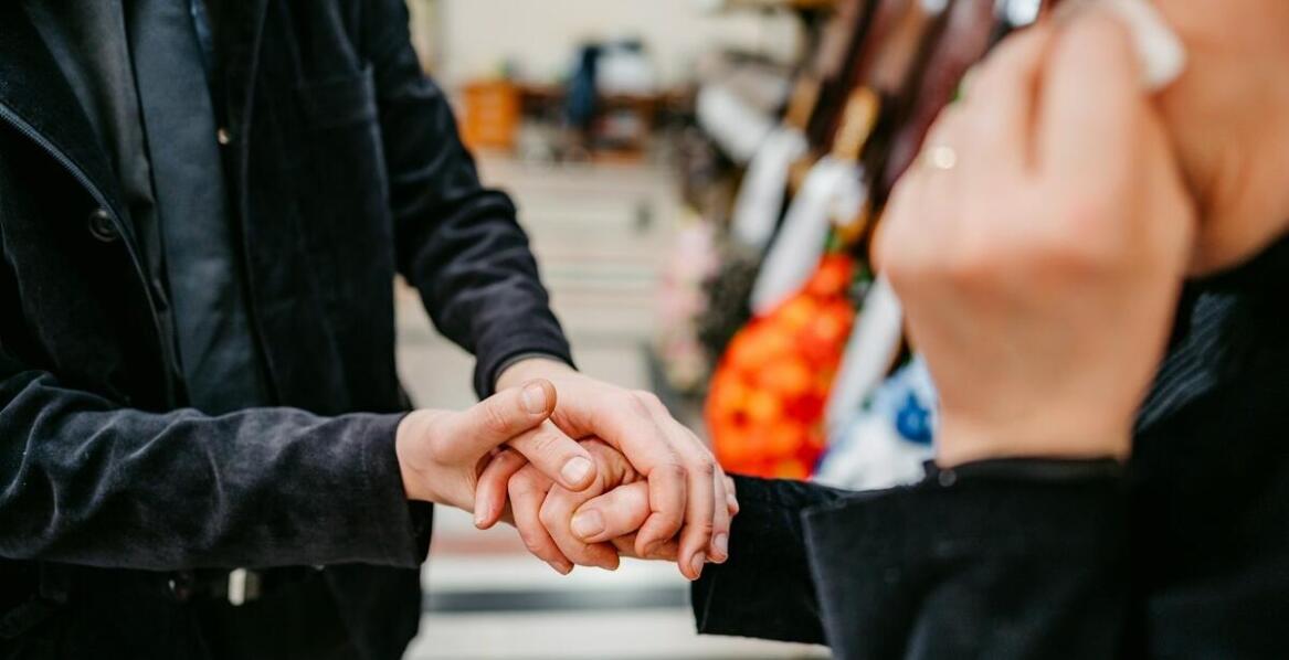 Jakie są zalety korzystania z usług wyspecjalizowanej firmy transportowej w Wrocławiu?