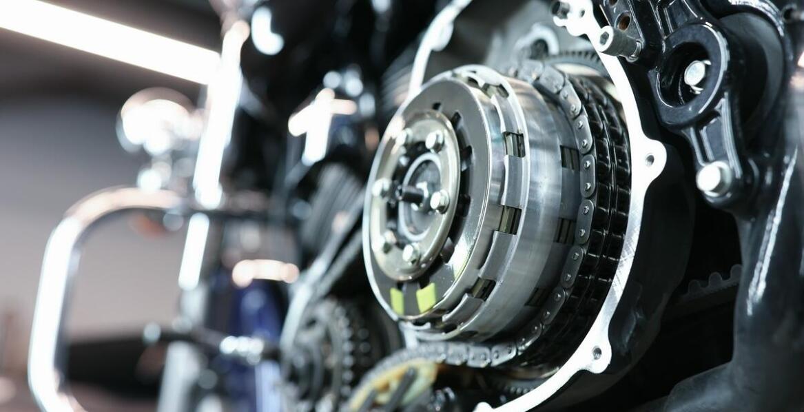 Jakie objawy wskazują na awarię sprzęgła hydrokinetycznego?