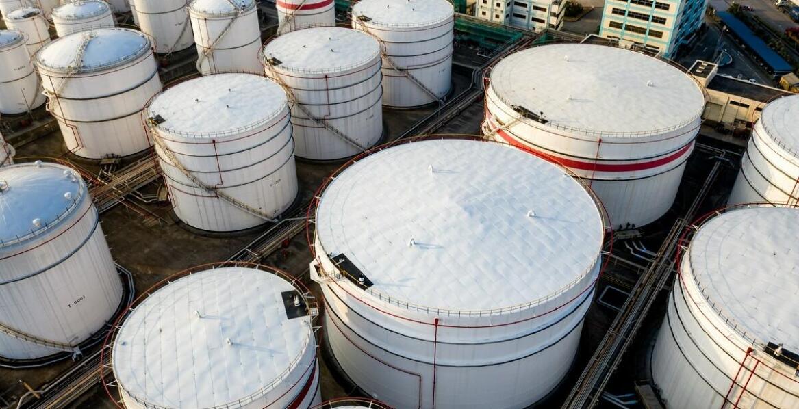 Jakie są zalety certyfikowanych zbiorników na olej przepracowany?